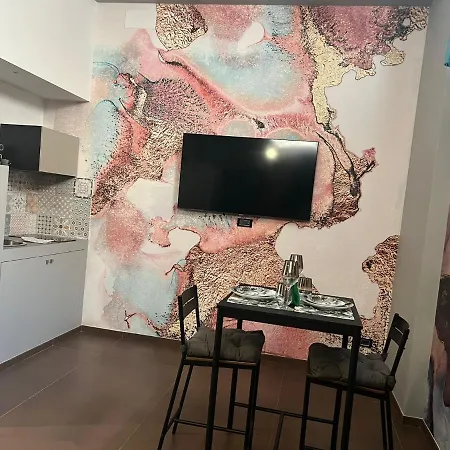 Luxurya Apartment