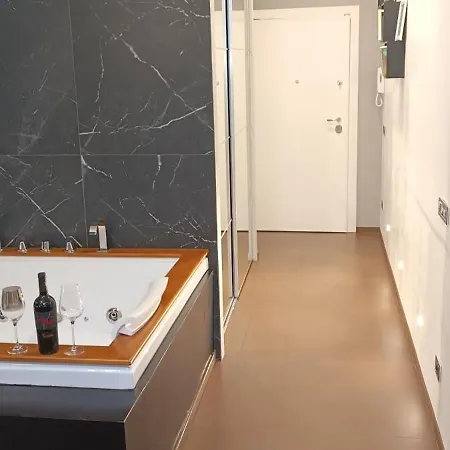 Luxurya Apartment