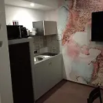Luxurya Apartman *