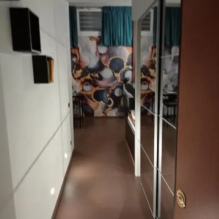 Luxurya